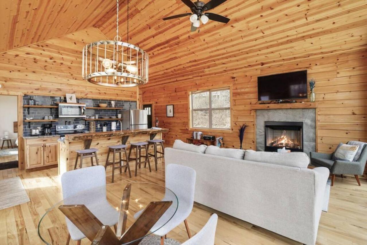 Fern Haven A Modern Take On Hocking Hills Cabins Stella Luaran gambar