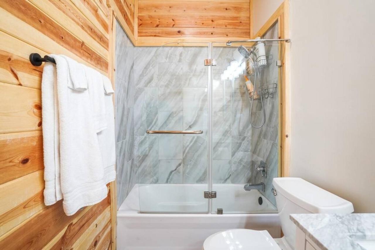 Fern Haven A Modern Take On Hocking Hills Cabins Stella Luaran gambar