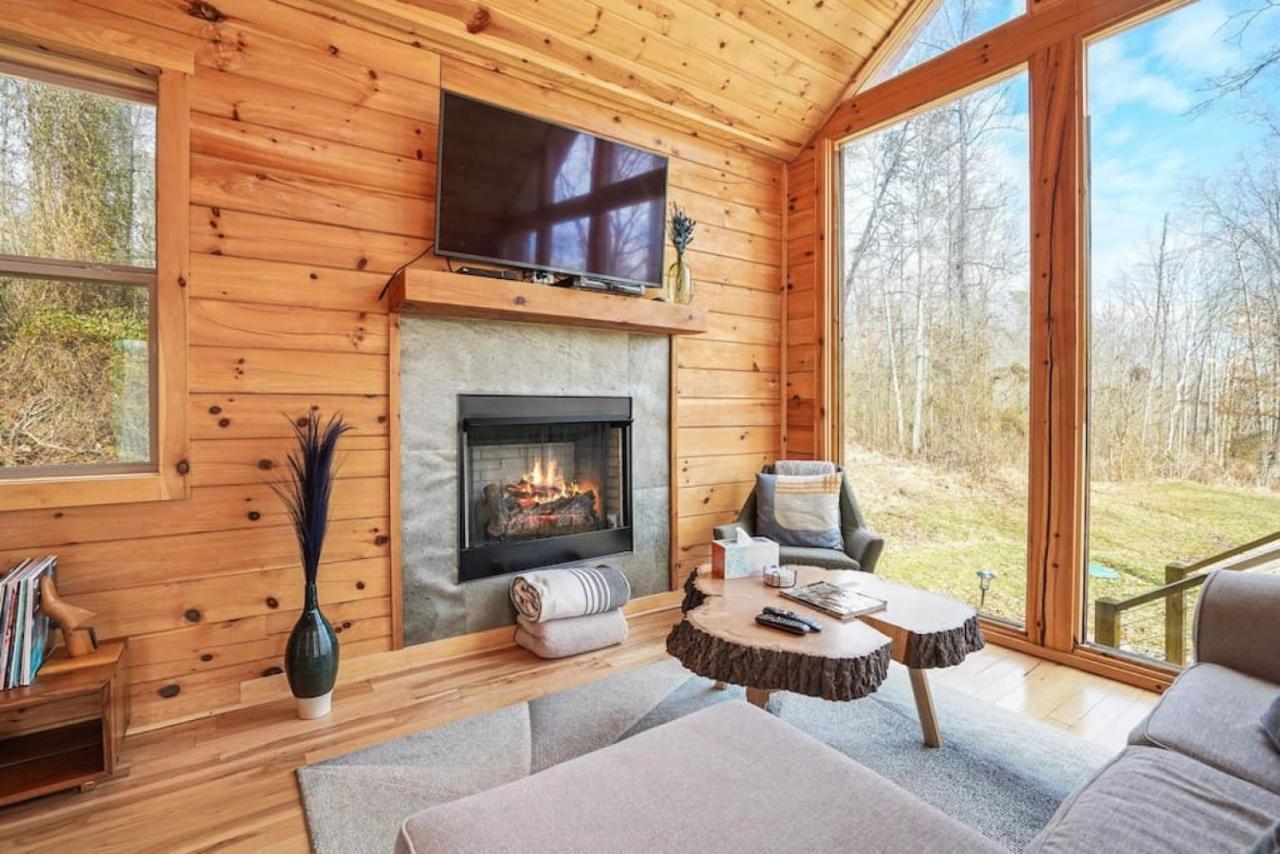 Fern Haven A Modern Take On Hocking Hills Cabins Stella Luaran gambar
