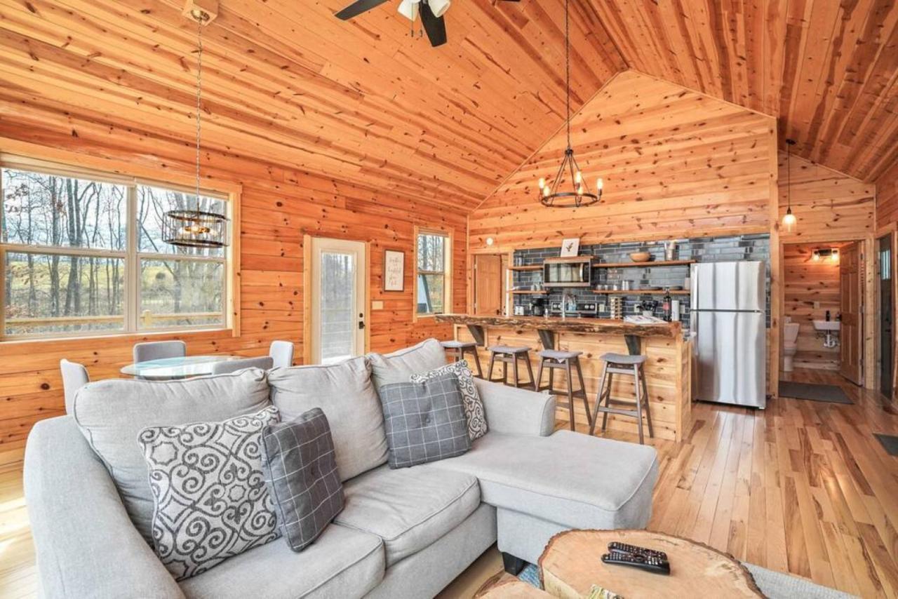 Fern Haven A Modern Take On Hocking Hills Cabins Stella Luaran gambar